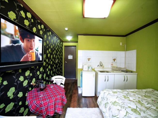 Ahnmyeondo Green House Hotel Taean Bilik gambar